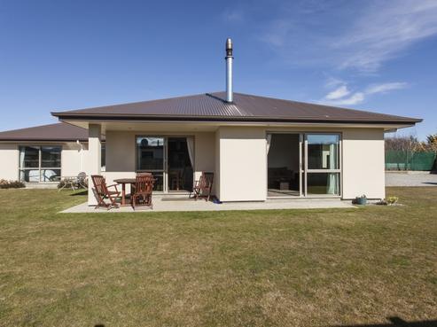 59 Frye Crescent, Albert Town