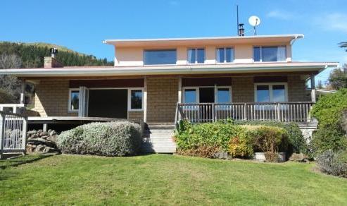 63 Purau Port Levy Road, Purau