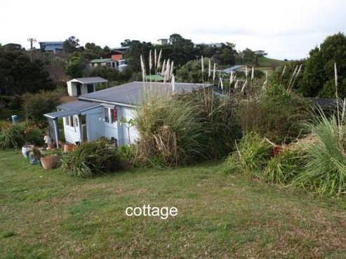 15 Park Road, Surfdale