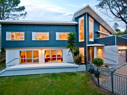 50A Derwent Crescent, Titirangi