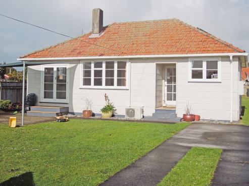 19 Strange Street, Waitara