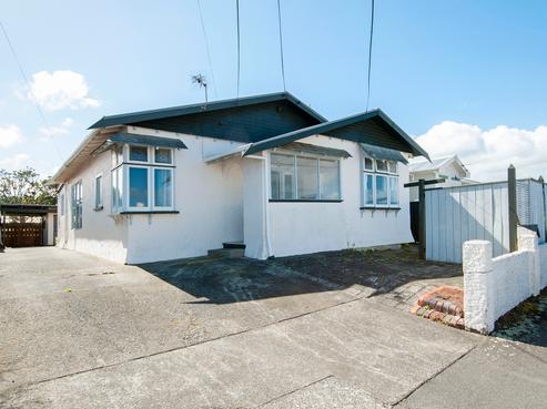 13 Huia Street, Petone
