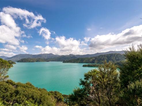 2945 Kenepuru Road, Kenepuru Sound