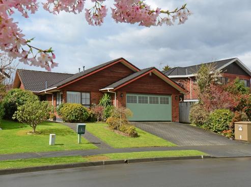 5 Comeskey Grove, Elderslea