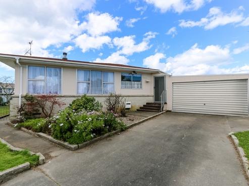 1 Lyttelton Crescent, Tamatea