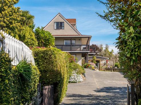 28 Tresillian Avenue, Marybank