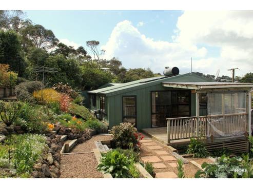 3 Beresford Avenue, Surfdale