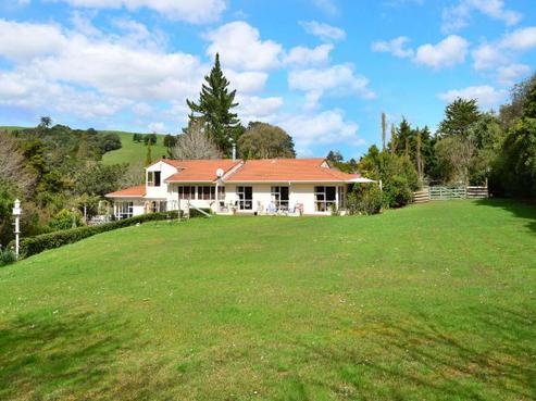 5 Hungry Creek Road, Puhoi