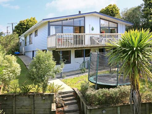 71 Don Buck Road, Massey