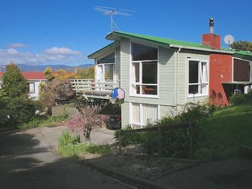294 Dowse Drive, Maungaraki