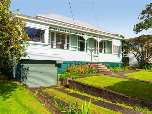 27 Clarence Road, Northcote Point
