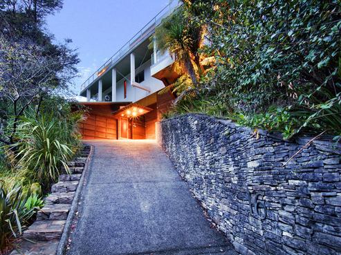 16 Wood Bay Road, Titirangi