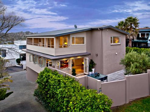 18A Gulf View Road, Murrays Bay