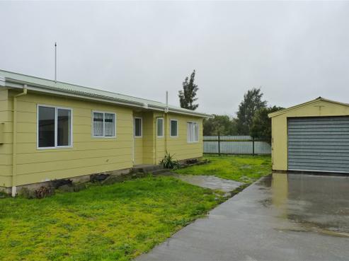4 Holmes Place, Flaxmere