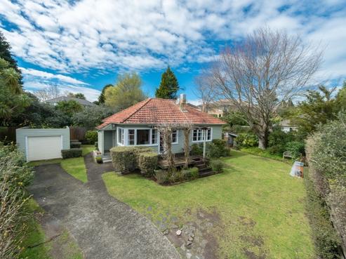 32 Bledisloe Terrace, Hamilton East