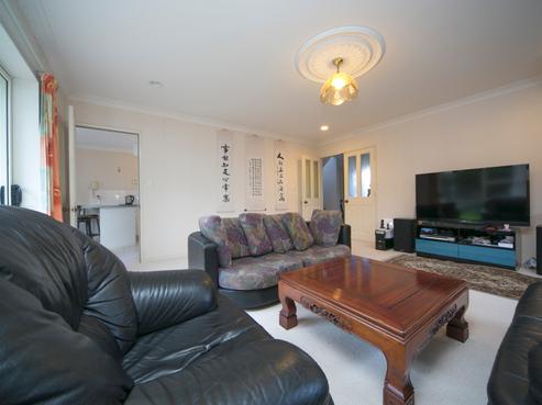 910B Mount Eden Road, Three Kings