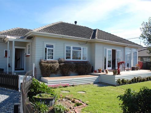 2A Freyberg Avenue, Stoke