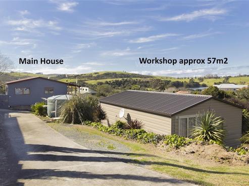 14 Everard Avenue, Army Bay