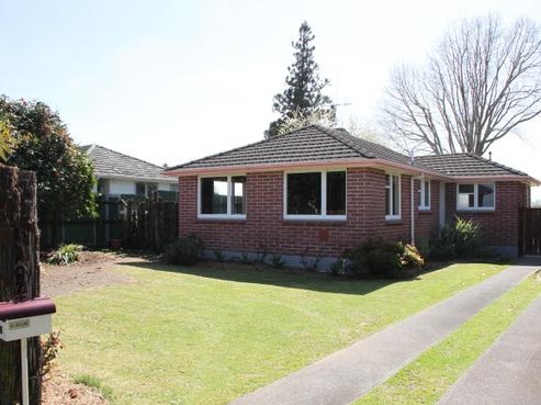 43 Sefton Crescent, Chartwell