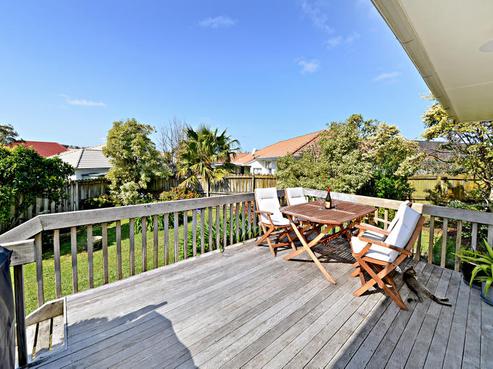 2/33 Millhouse Drive, Northpark