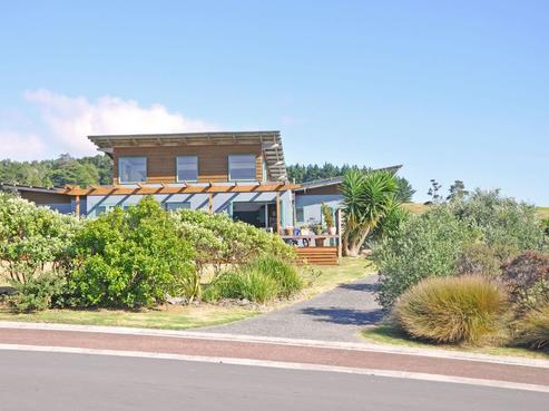 6 Lax Crescent, Leigh