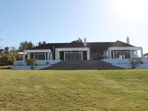 4 Morel Place, Acacia Bay