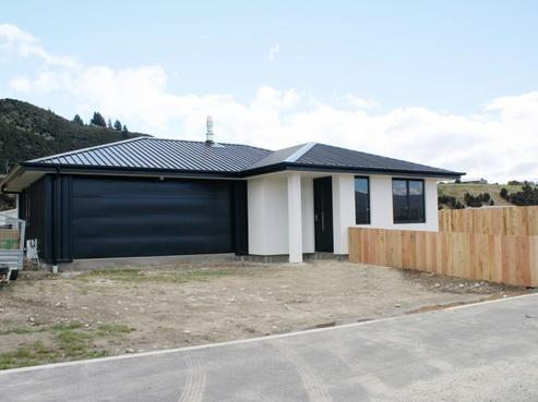 24 Warbler Lane, Albert Town