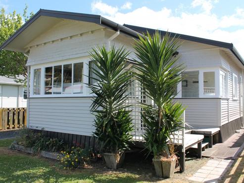 6 Wharf Road, Tairua