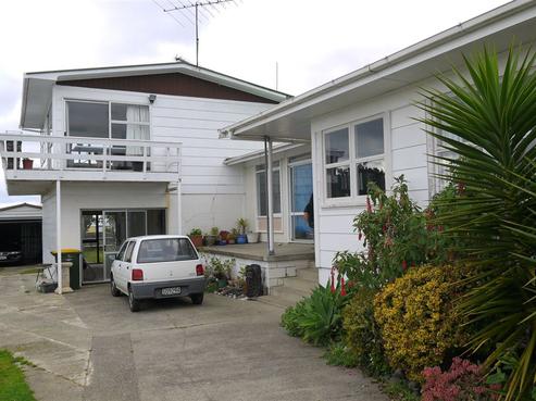 4 Third Avenue, Orere Point