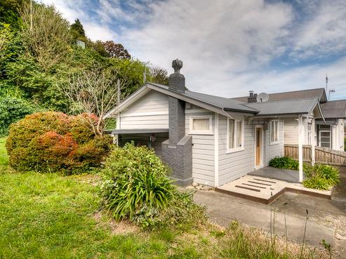 11 Chaucer Road South, Napier Hill