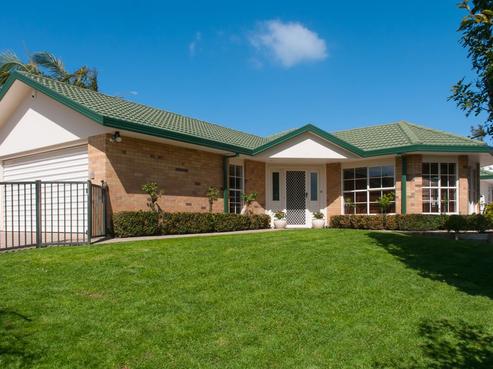 19 Taroka Close, Pinehill