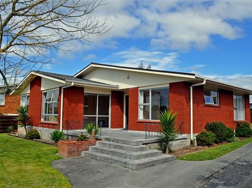 45 Howell Avenue, Riverlea