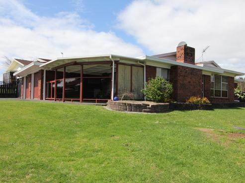 16 Balgowan Terrace, Conifer Grove