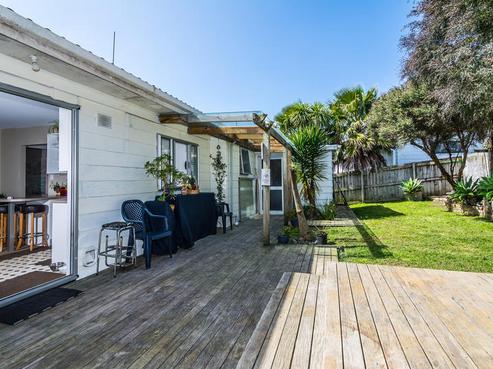 112 Awaruku Road, Torbay