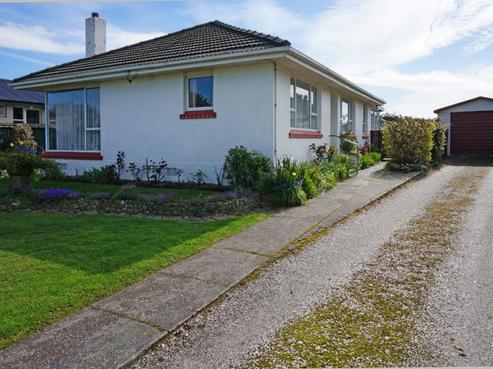 8 Tummel Street, Glengarry