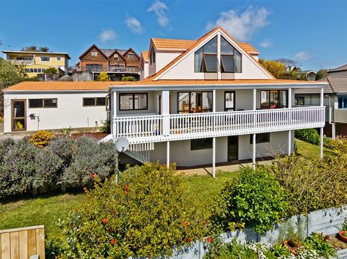 187 Brightside Road, Stanmore Bay