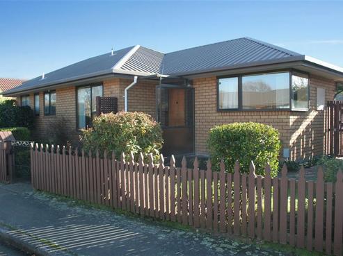 5 Tuscany Place, Beckenham