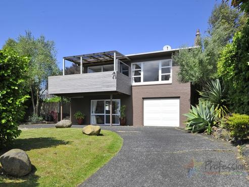 14 Laurelwood Avenue, Pukekohe