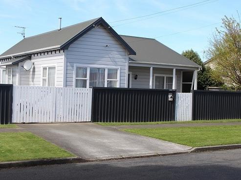 26 Milmoe Street, Hawera