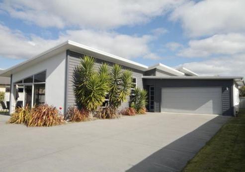 5 Daniel Crescent, Cambridge