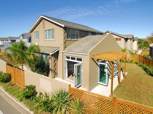 7D Clearwater Cove, West Harbour