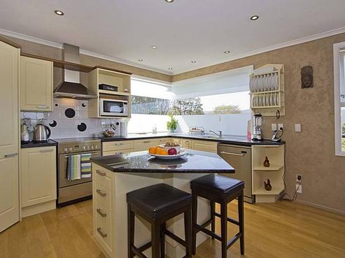 25 Bedford Grove, Kelson