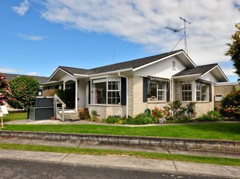 8A Chelsea Place, Chartwell