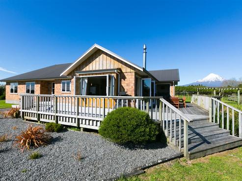 213 Dudley Road Upper, Inglewood
