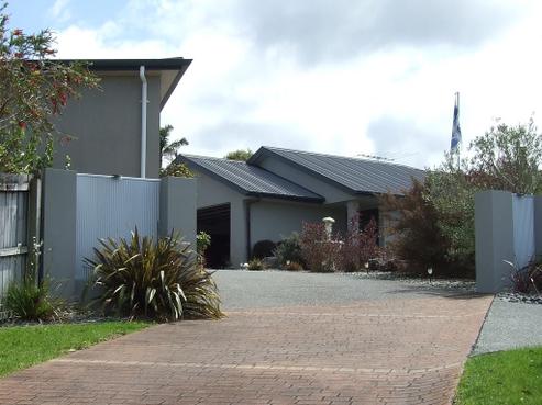 16 Tauranga Place, Orewa