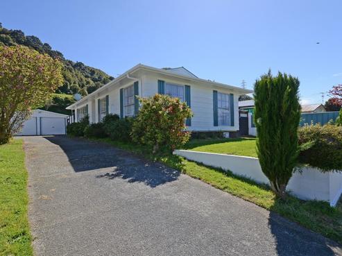 45 Hartford Crescent, Totara Park