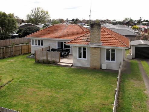 24 Macfarlane Street, Hamilton East