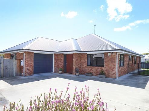 111 Warwick Street, Feilding