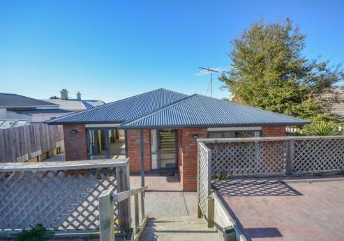 165 South Road, Caversham
