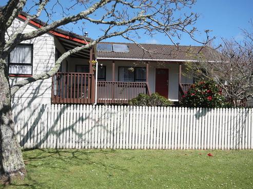 19 Redlands Grove, Swanson